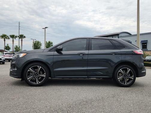 2021 Ford Edge ST
