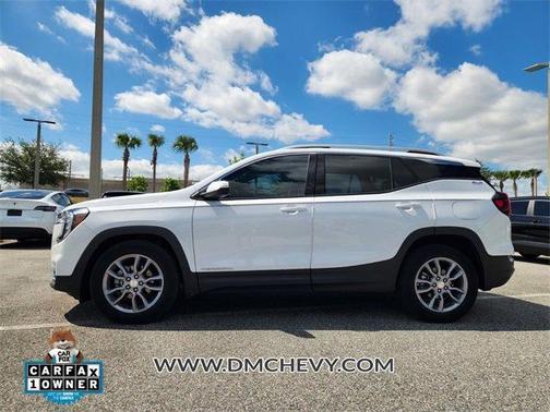 2022 GMC Terrain SLT