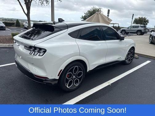 2022 Ford Mustang Mach-E GT