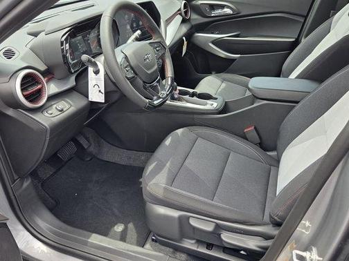 Gray 2026 Chevrolet Trax 1RS