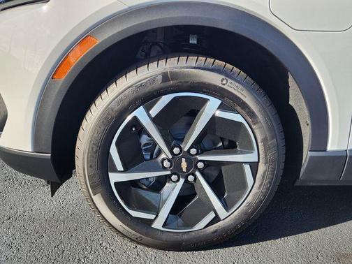 2026 Chevrolet Equinox EV LT 2