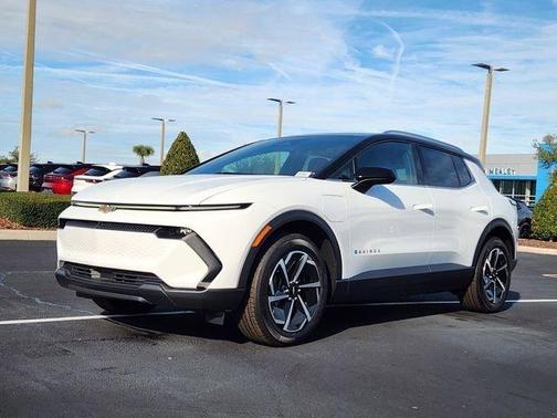 2026 Chevrolet Equinox EV LT 2