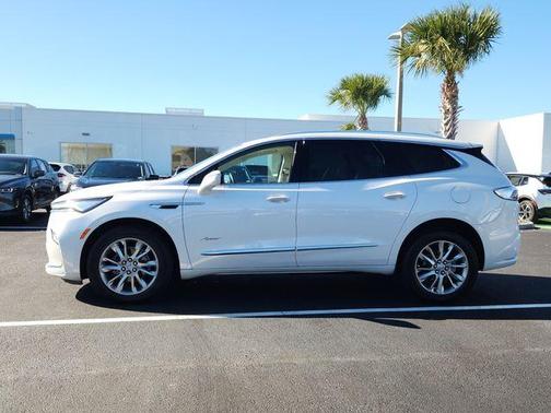 2023 Buick Enclave Avenir