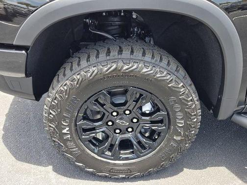 Black 2026 Chevrolet Silverado 1500 ZR2