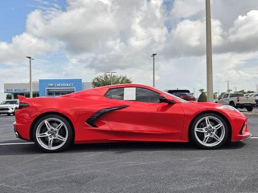 Torch Red 2022 Chevrolet Corvette Stingray w/3LT