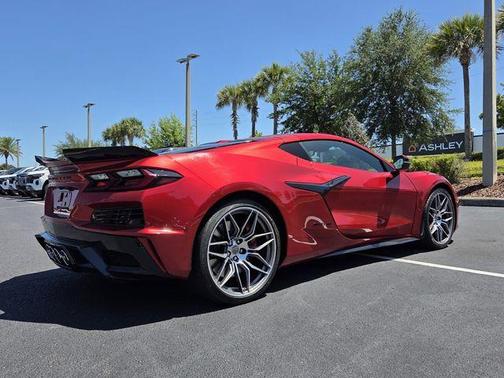 Red Mist Metallic Tintcoat 2024 Chevrolet Corvette Z06