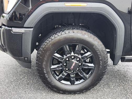 2025 GMC Sierra 2500 AT4