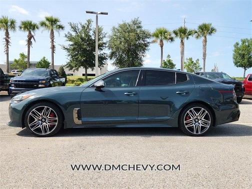 2022 Kia Stinger GT1