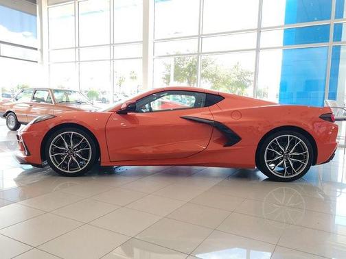 2026 Chevrolet Corvette Stingray w/3LT