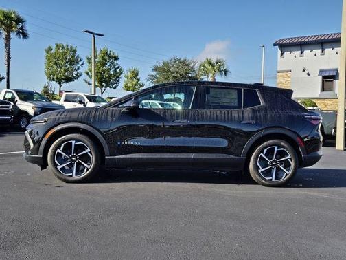 2026 Chevrolet Equinox EV LT 1