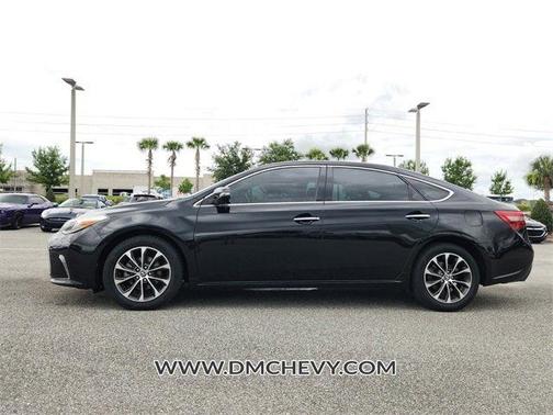 2016 Toyota Avalon XLE