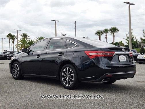 2016 Toyota Avalon XLE