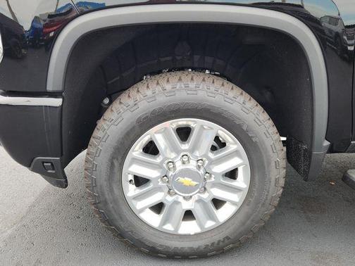 2025 Chevrolet Silverado 2500 High Country