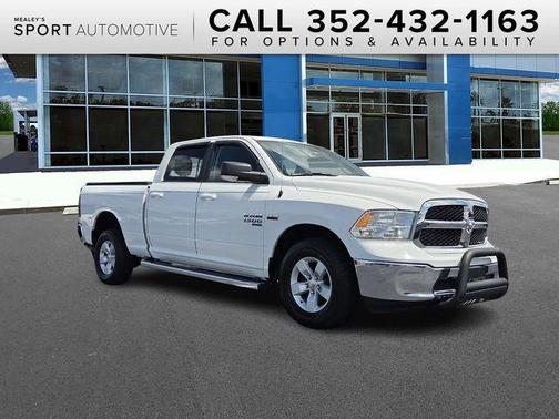 Bright White Clearcoat 2020 RAM 1500 Classic SLT