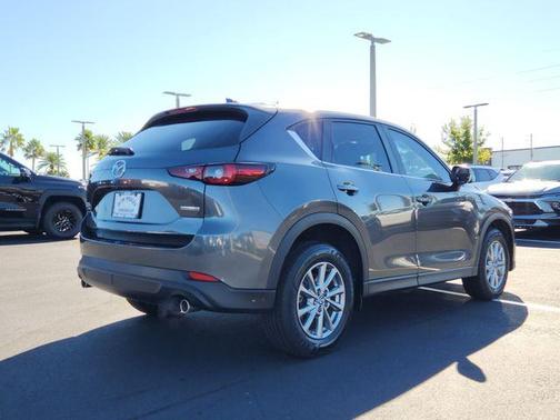 2022 Mazda CX-5 2.5 S Preferred Package