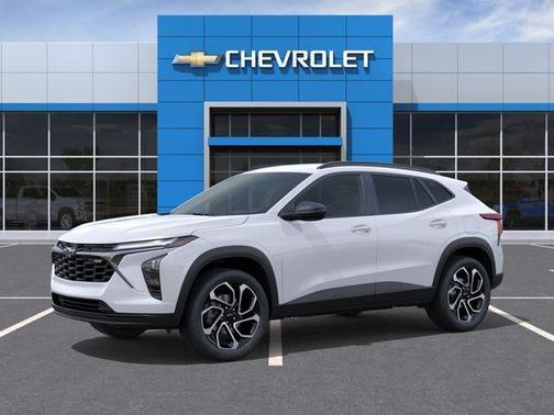 White 2026 Chevrolet Trax 2RS