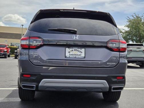 2023 Honda Pilot Touring