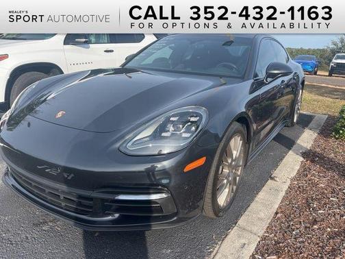 2018 Porsche Panamera 4S