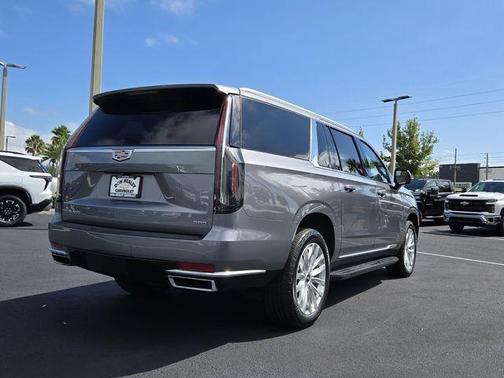 2021 Cadillac Escalade ESV Luxury