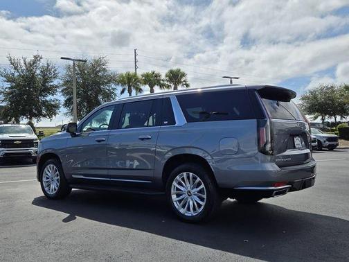 2021 Cadillac Escalade ESV Luxury