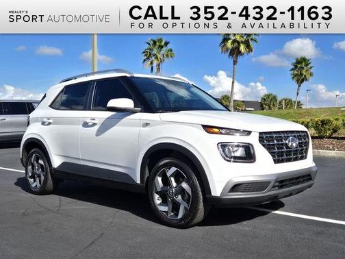 2024 Hyundai VENUE SEL