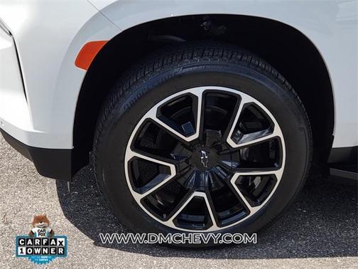 2024 Chevrolet Suburban RST