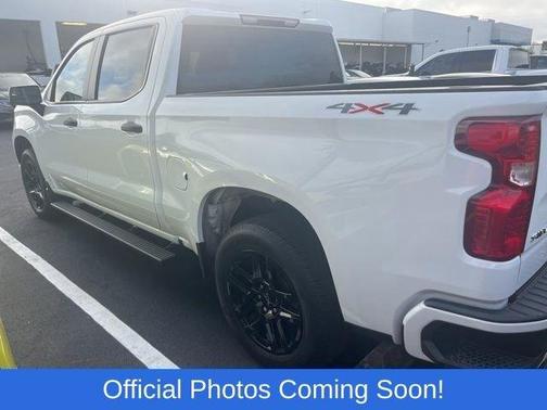 2022 Chevrolet Silverado 1500 Custom