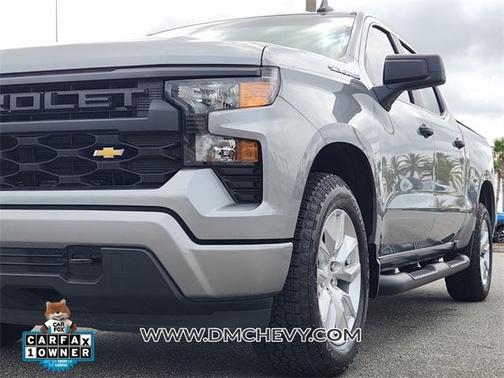 2024 Chevrolet Silverado 1500 Custom