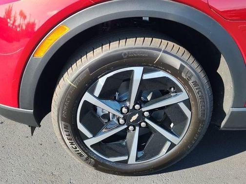 2026 Chevrolet Equinox EV LT 1