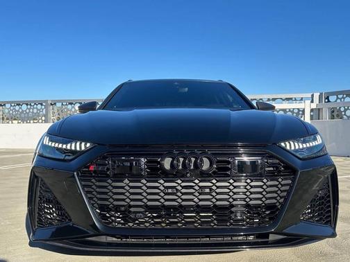 2022 Audi RS 6 Avant 4.0T