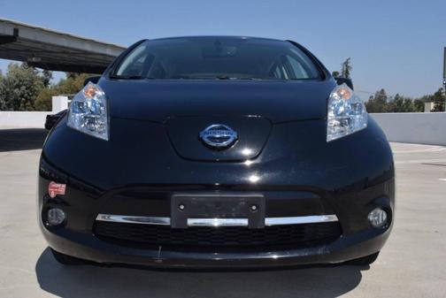 2015 Nissan Leaf SL