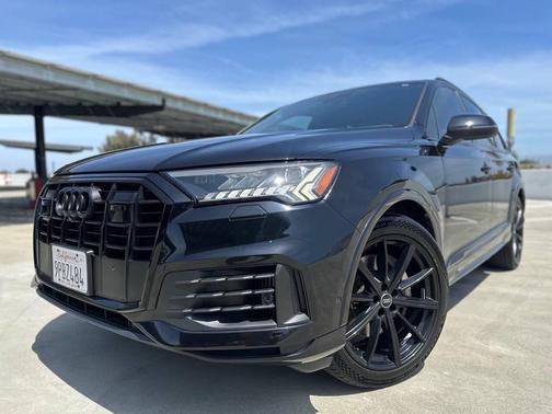 Black 2021 Audi Q7 55 Premium Plus