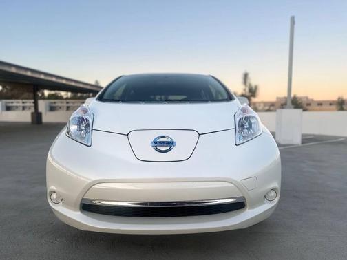 2017 Nissan Leaf S