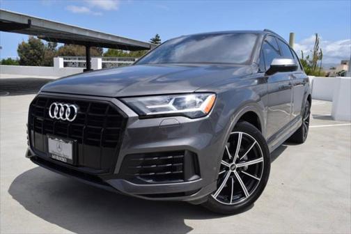 2021 Audi Q7 55 Premium Plus