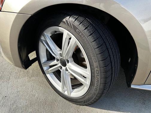 2015 Volkswagen Passat 2.0L TDI DSG SE w/Sunroof