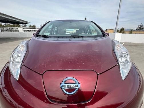 2016 Nissan Leaf SV