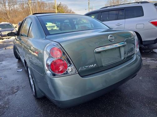 2005 Nissan Altima 2.5 SL
