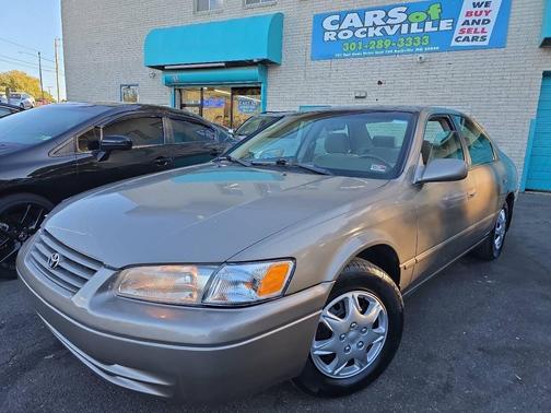 1999 Toyota Camry LE