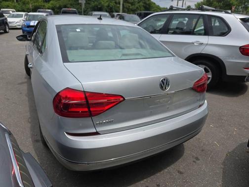Silver 2016 Volkswagen Passat 1.8T S