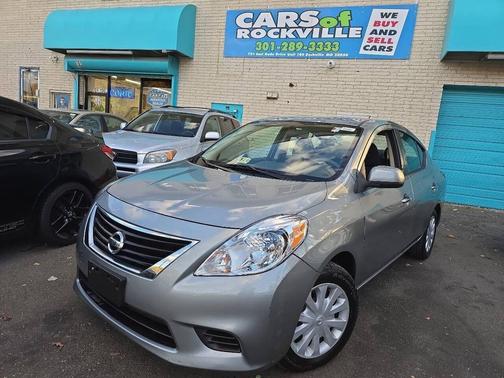 2012 Nissan Versa 1.6 S