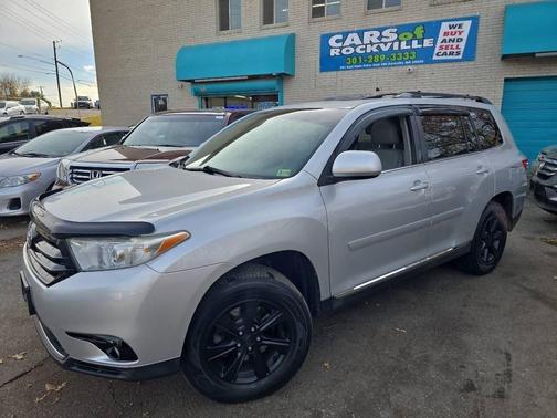 2012 Toyota Highlander SE