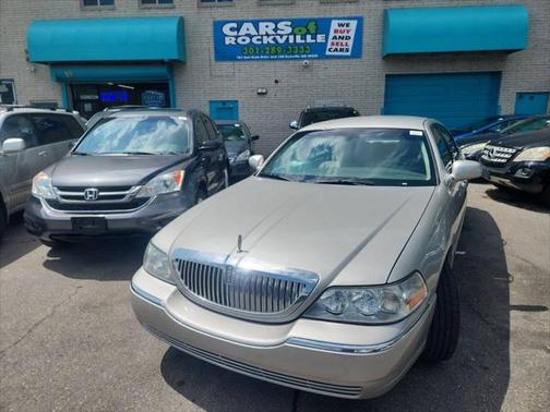 2007 Lincoln Town Car Signature