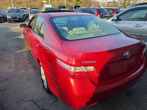 Barcelona Red Metallic 2007 Toyota Camry XLE