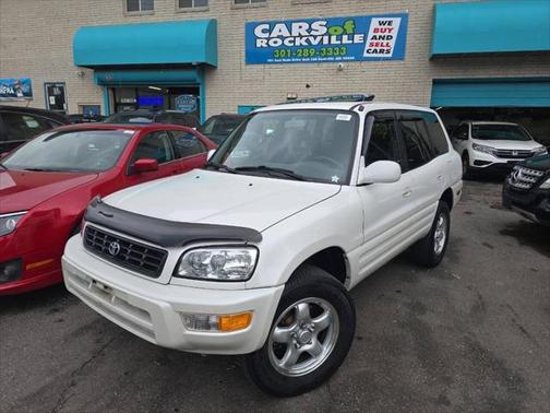 2000 Toyota RAV4 Base
