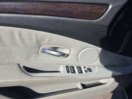 2008 BMW 528 528xi AWD 4dr Sedan Luxury