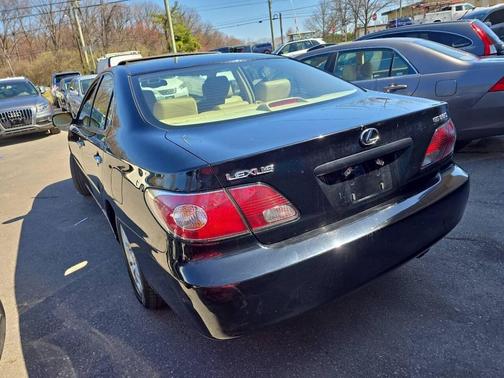 2004 Lexus ES 330 Base