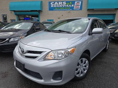 2011 Toyota Corolla LE