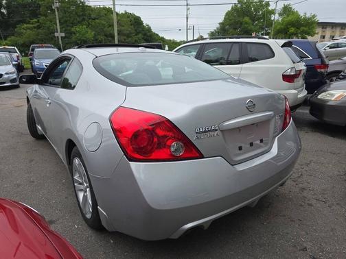 Silver 2013 Nissan Altima 2.5 S