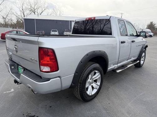 2012 RAM 1500 ST