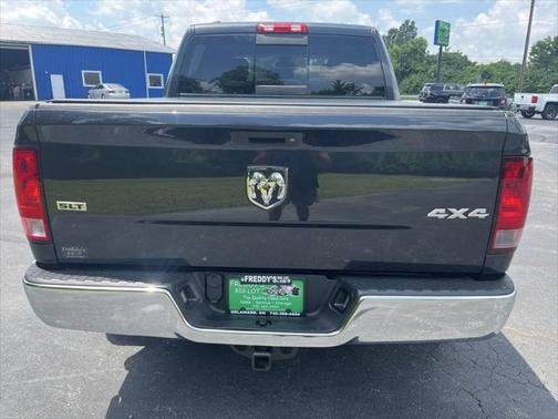 2017 RAM 1500 SLT